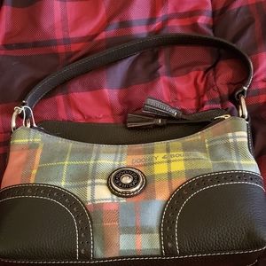 Dooney & Bourke plaid slouch purse